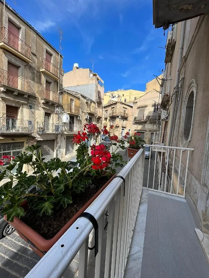 Appartamento Casa Di Giovi Caltagirone