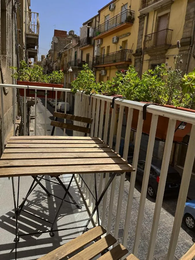 Appartamento Casa Di Giovi Caltagirone