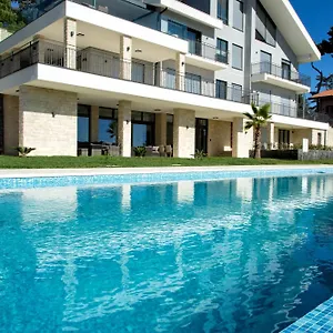 Rita Pool & Privatunterkunft